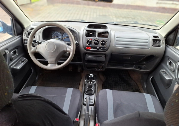 Suzuki Ignis cena 7900 przebieg: 175000, rok produkcji 2002 z Leszno małe 106